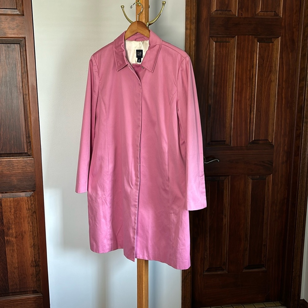 Fully lined, pink, XL Gap coat